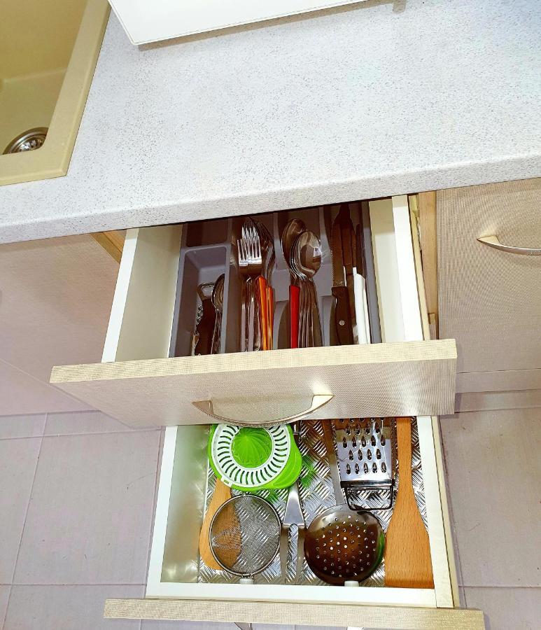 Cozy & Cool Apartment N1 30M From Sea Nea Kallikrateia ภายนอก รูปภาพ